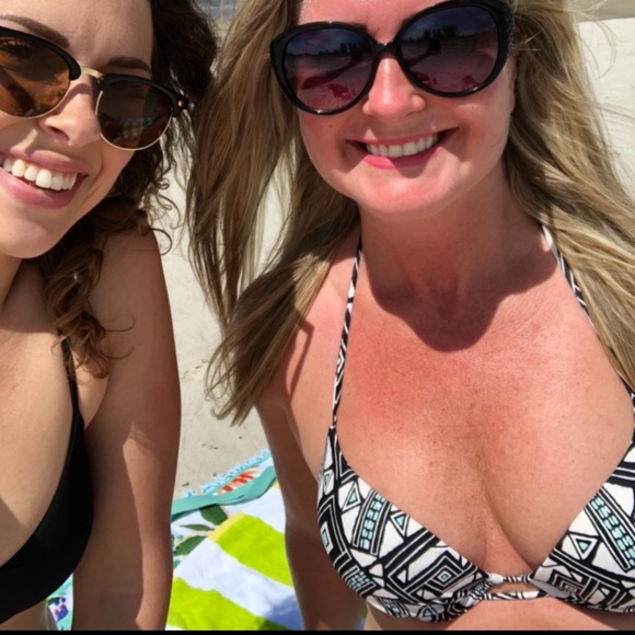 RARE Victoria’s Secret Bombshell Bikini Top 34B - Picture 13 of 13